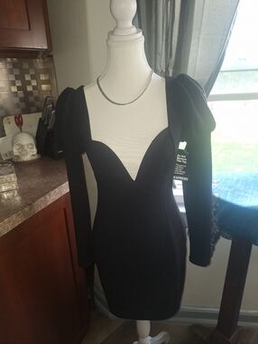NWT EXPRESS Sz 2 Black Long Sleve Sheeth Dress Puff Shoulders Plunge Neckline